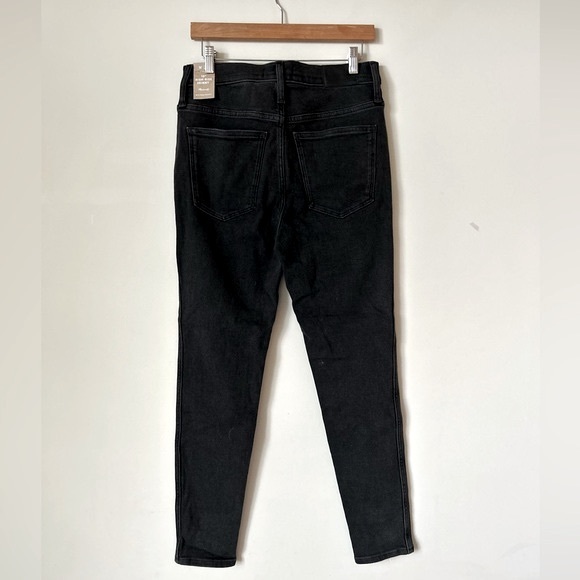 Madewell | 10” high rise skinny with magic pockets - Picture 2 of 9